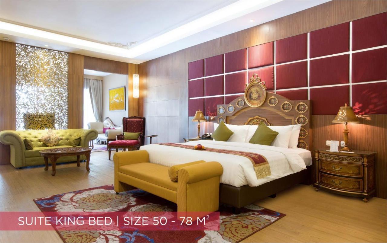 รามาดา สวีท บาย วินด์แฮม โซโล Hotel Surakarta  ภายนอก รูปภาพ