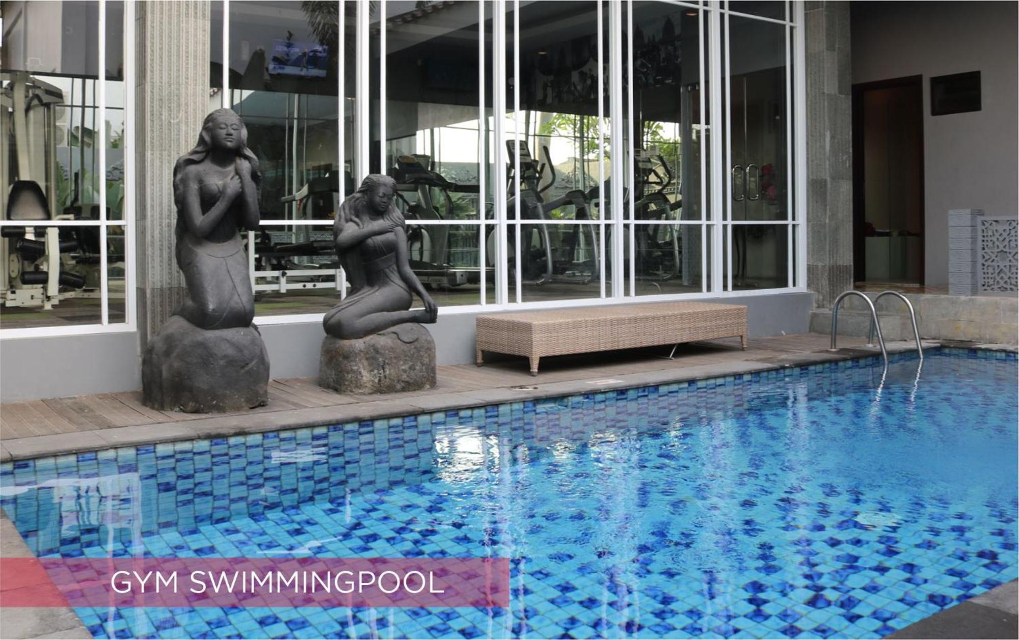 รามาดา สวีท บาย วินด์แฮม โซโล Hotel Surakarta  ภายนอก รูปภาพ